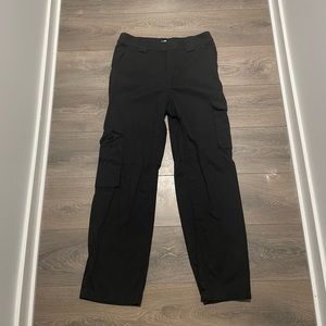 Aritzia TNA Cargo Pants